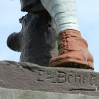 BÉNET Eugène Paul Sculpteur sur le monument