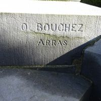 BOUCHEZ Octave Marbrier-Sculpteur sur le monument