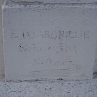 MARQUILLIE Émile Marbrier-Sculpteur sur le monument