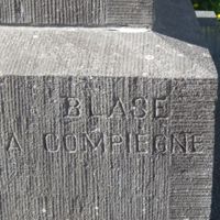 BLASE Eugène Entrepreneur de monuments funéraires sur le monument