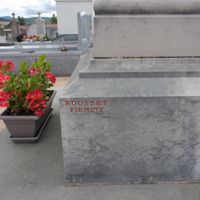 ROUSSET Marbrier sur le monument