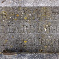 BILBAULT Marbrier sur le monument