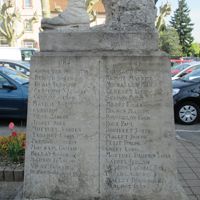 DINTRAT Gaston Sculpteur sur le monument