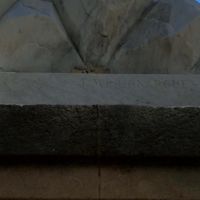 MÉRIGNARGUES Jean Sculpteur sur le monument