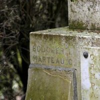 MARTEAU C. Entrepreneur sur le monument