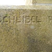 SCHEIBEL P. Tailleur(s) de pierres sur le monument