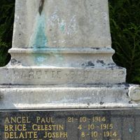BAROTTE V. Marbrier sur le monument