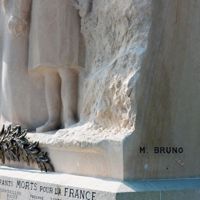 BRUNO Médéric Sculpteur sur le monument
