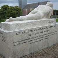 GOLDBERG Simon Sculpteur sur le monument