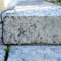 BOSC J. Architecte sur le monument