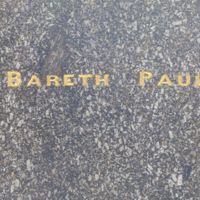 BARETH Paul Sculpteur sur le monument