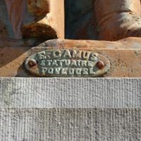 CAMUS Étienne Sculpteur sur le monument