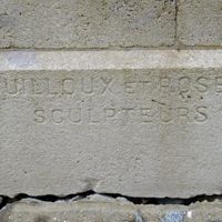 GUILLOUX et ROSE Sculpteur sur le monument