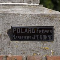POLARD Auguste et Louis Entrepreneur de monuments funéraires sur le monument