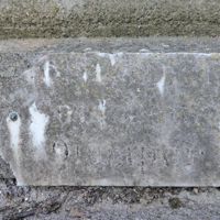 JONCOURT Jean Sculpteur sur le monument