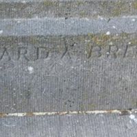 BOUSSARD Marbrier sur le monument