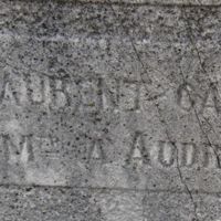 CARRÉ Laurent Marbrier sur le monument