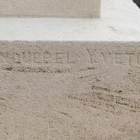 TANQUEREL Marbrier-Sculpteur sur le monument