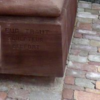 TRAUT Émile Sculpteur sur le monument
