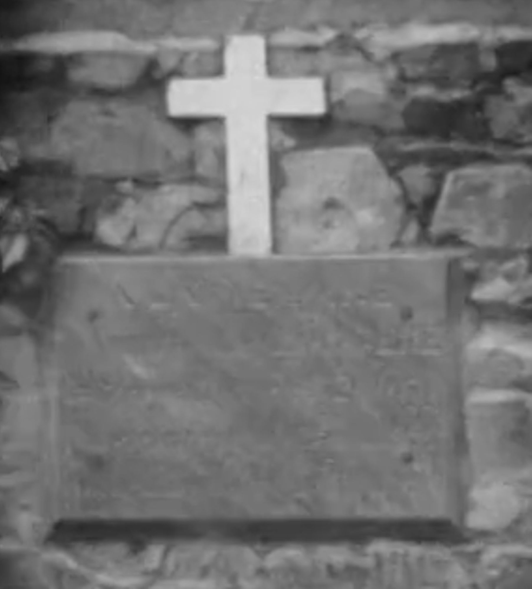 Plaque inaugurée à la fin du film